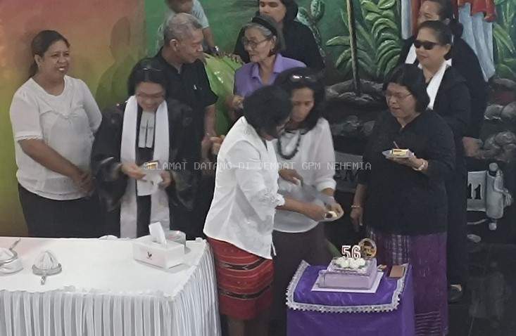 Syukuran HUT Perempuan GPM ke-56, Liklikwatil : Perempuan Jangan Hanya Cerdas Tapi Juga Berhikmat 