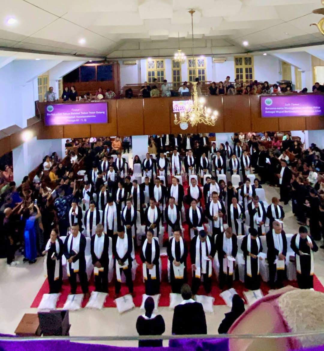 GPM Nehemia Tahbiskan 66 Majelis Jemaat Periode 2025-2030